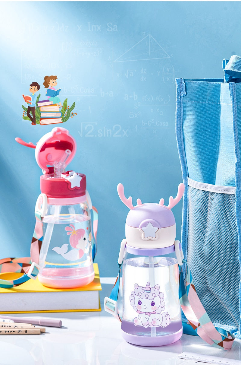 Garrafa de Água Infantil com Desenho e Alça - 500ML