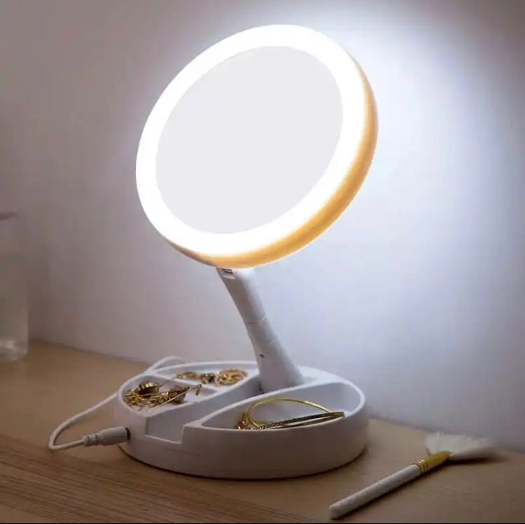 Mini Espelho de Mesa Luz Led Portátil Pilha e USB
